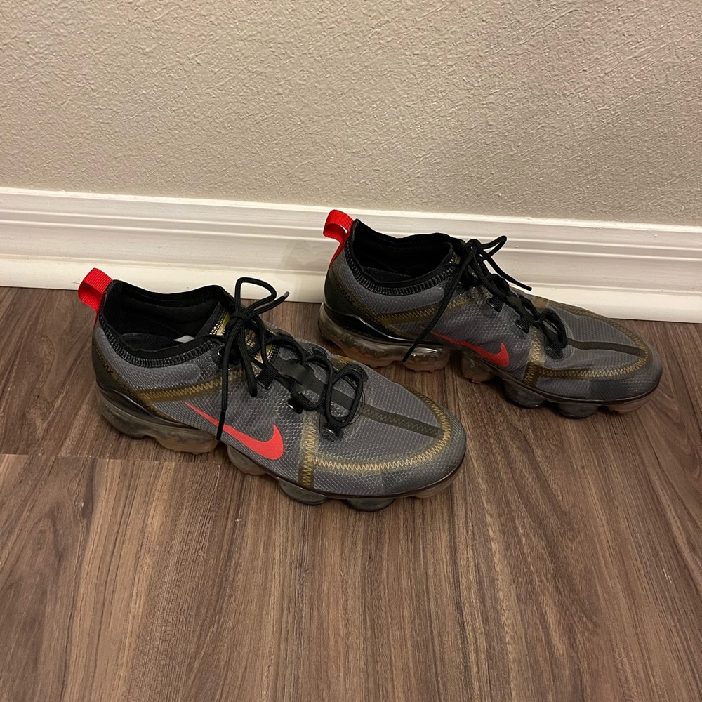 Nike Air VaporMax 2019, Black Gold Red (Women's), size 9.5